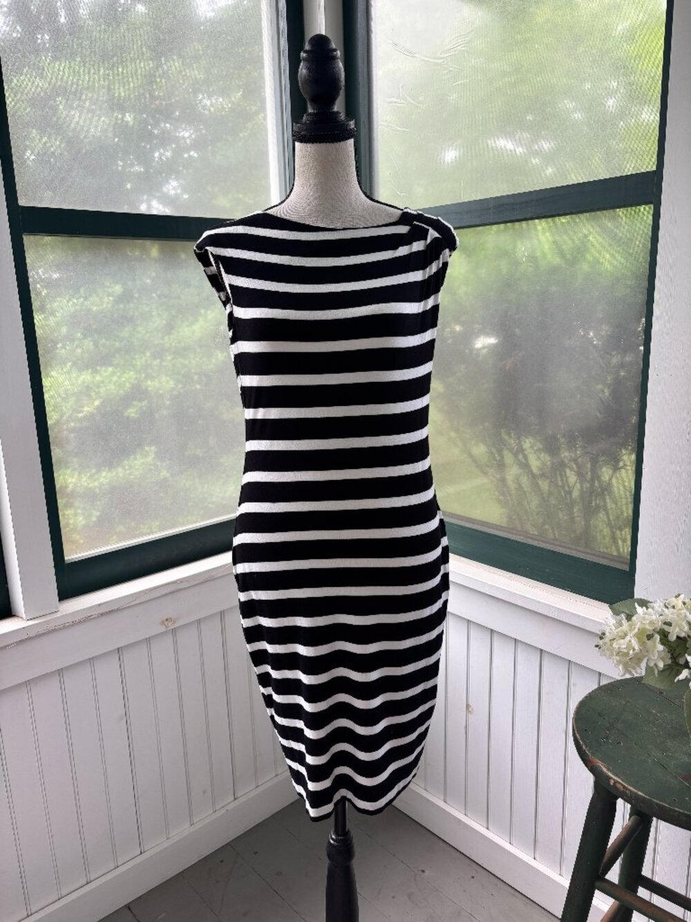 Calvin Klein Black & White Stripe Knit Dress | Boat Neck | Size 6 | Like New